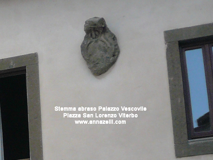 stemma abraso palazzo vescovile piazza san lorenzo viterbo info e foto anna zelli