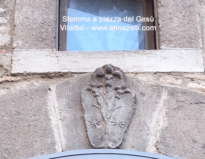 stemma a piazza del gesù viterbo info e foto anna zelli