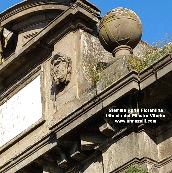 stemma porta fiorentina lato via del pilastro viterbo 4 info foto anna zelli