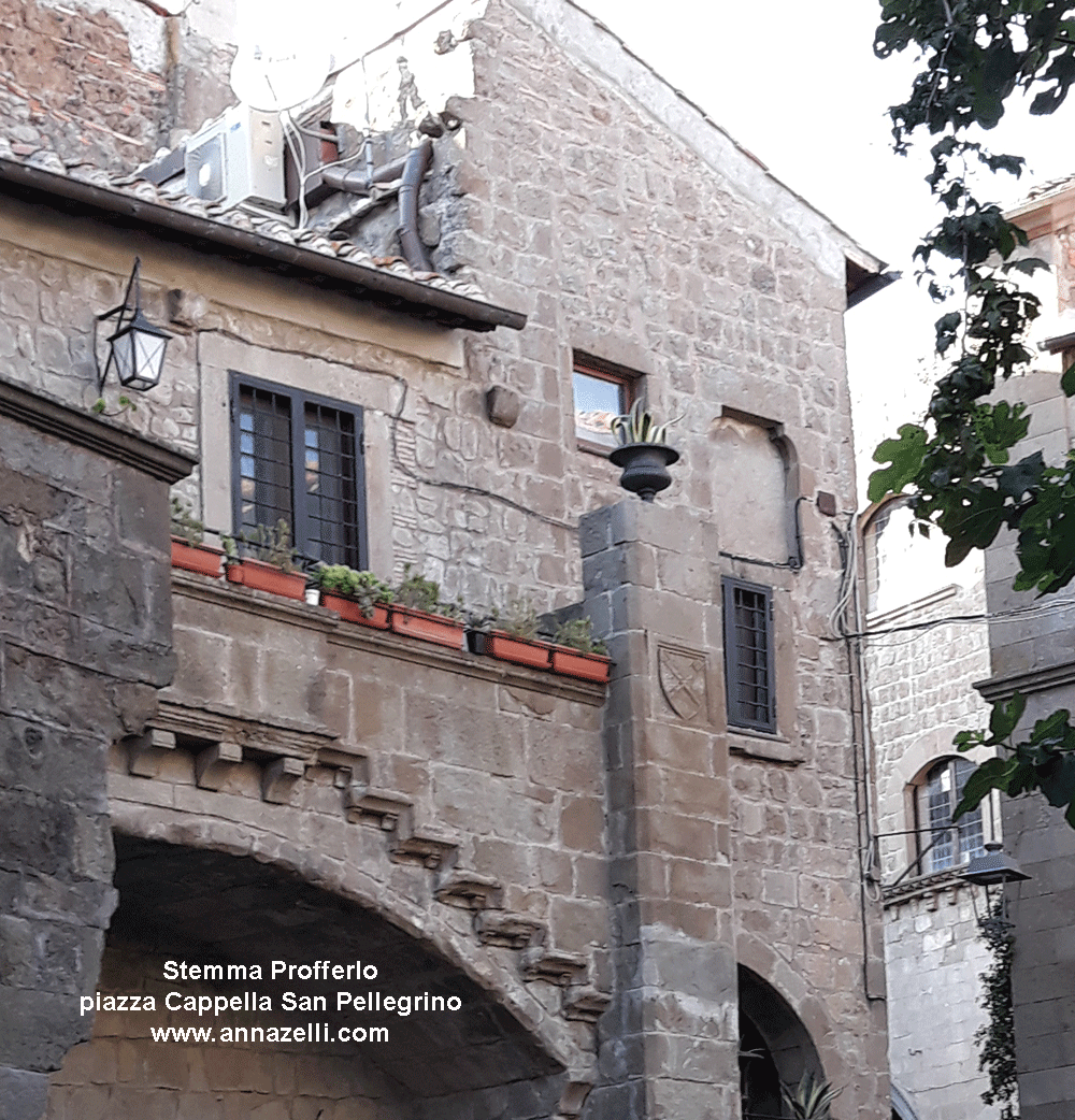 stemma profferlo piazza cappella san pellegrino viterbo info e foto anna zelli