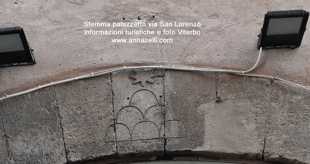 due stemmi unguali a via san lorenzo viterbo centro storico info e foto anna zelli