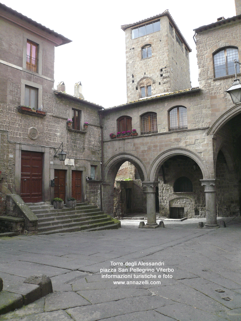 torre degli alessandri piazza san pelegrino viterbo centro storico informazioni e foto