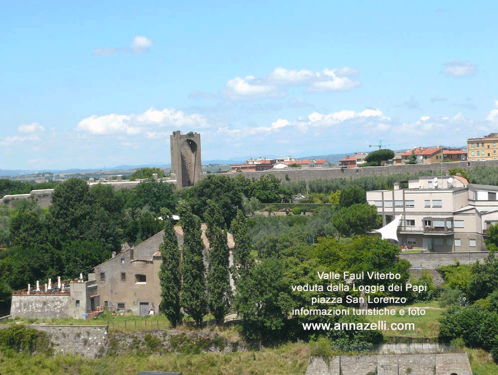 valle faul viterbo veduta dalla loggia dei papi piazza san lorenzo foto info anna zelli