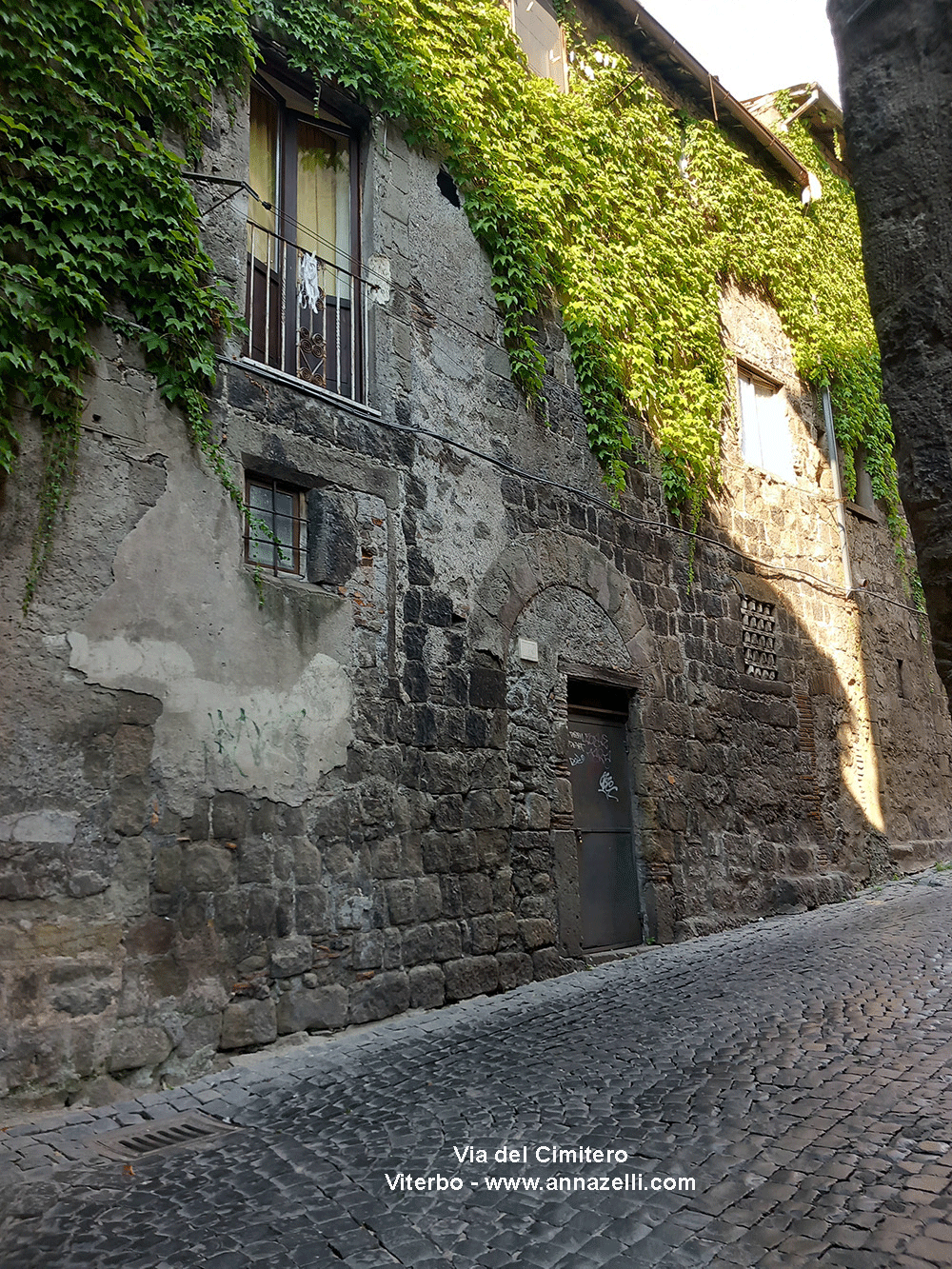 via del cimitero viterbo centro storico info e foto anna zelli