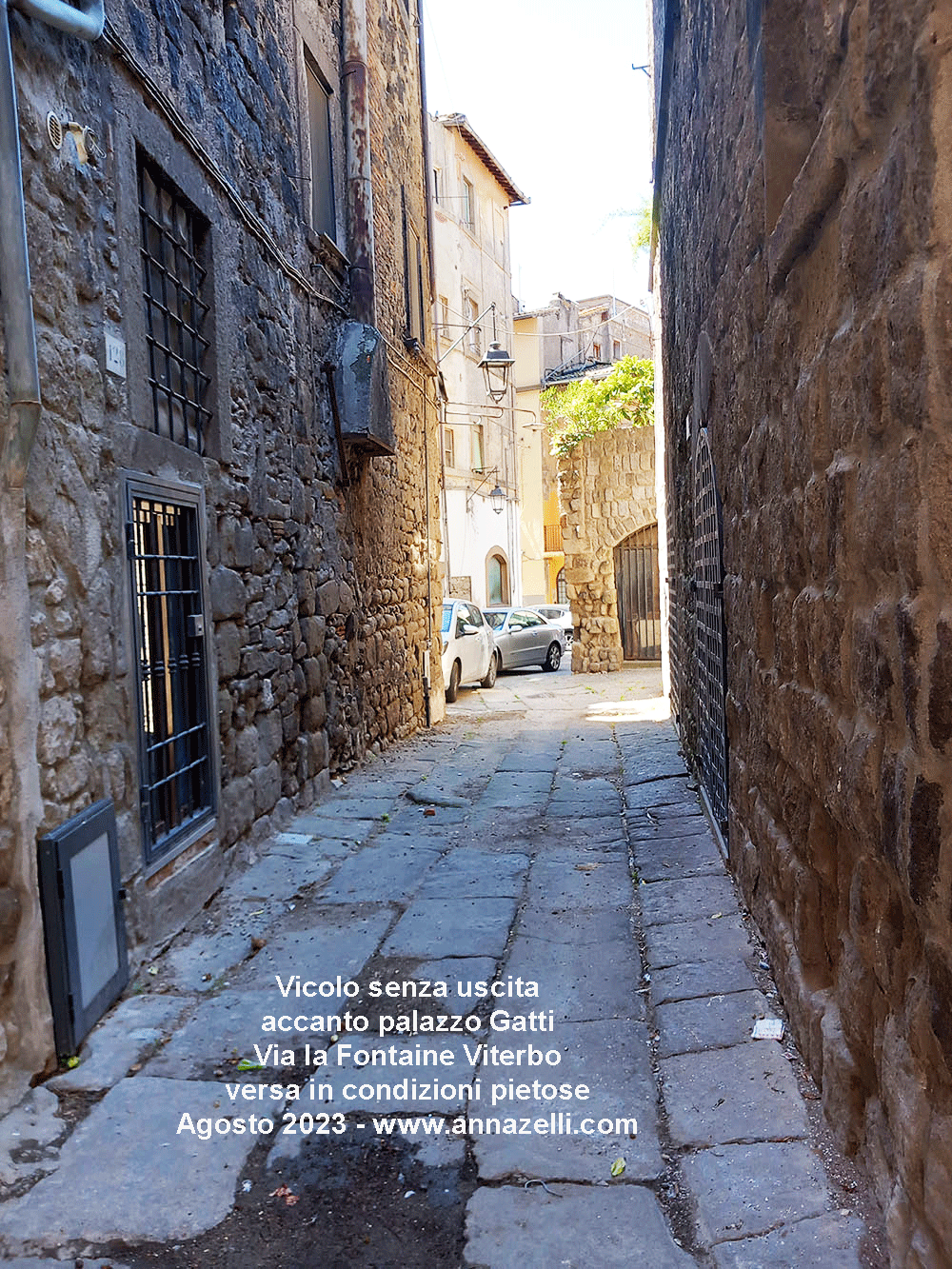 viterbo vicolo accanto palazzo gatti via la fontaine viterbo centro storico